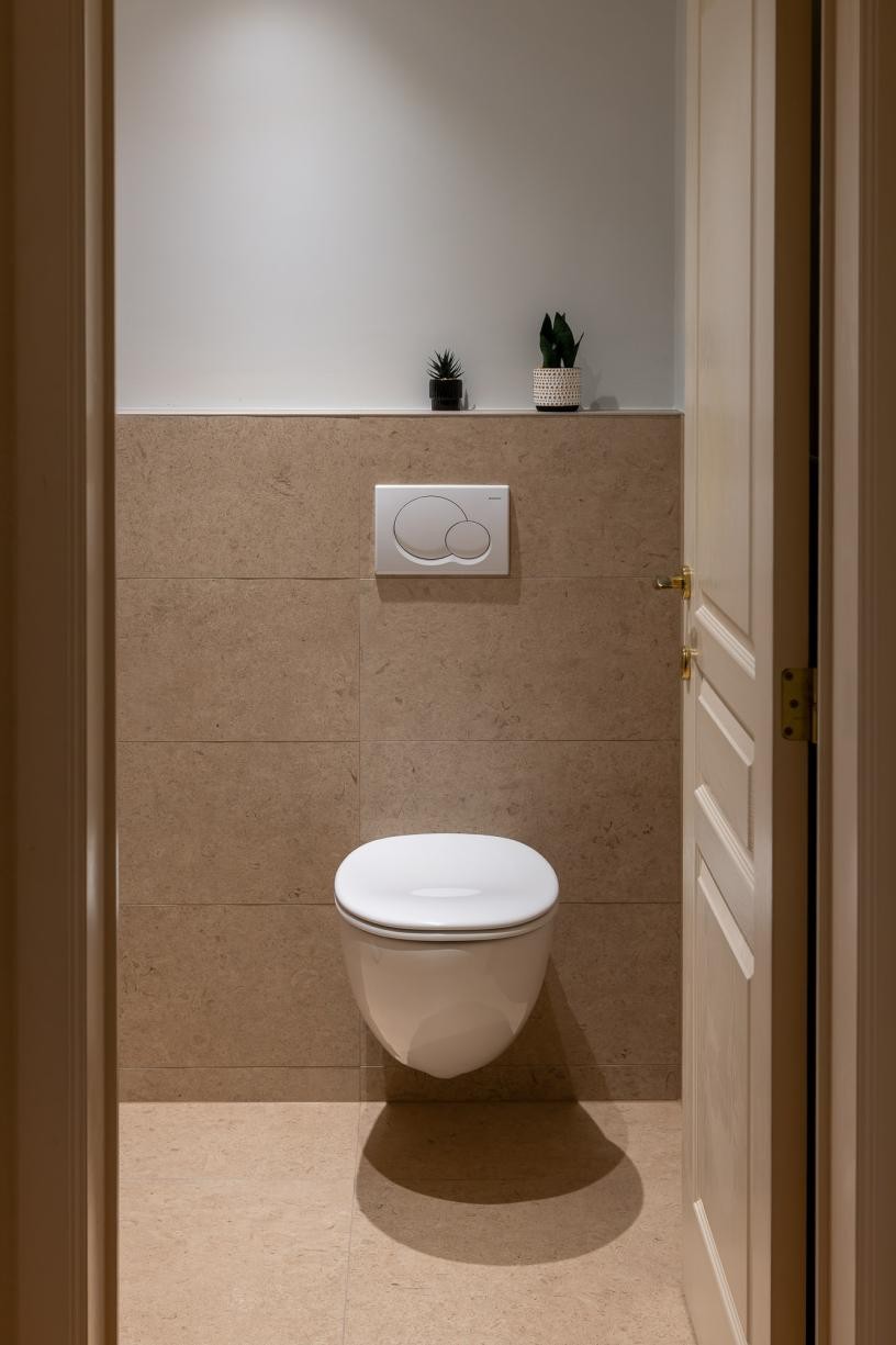Paal_Lume in elleboogpatroon_8_Toilet